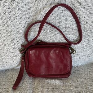 WANDERERS TRAVEL CO Burgundy Crossbody Bag